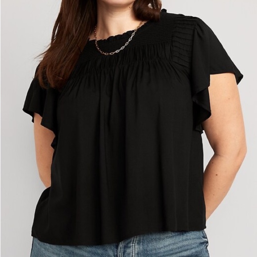 Old Navy Black Flutter Sleeve Smocked Pintucked Swing Blouse Flowy Size M
